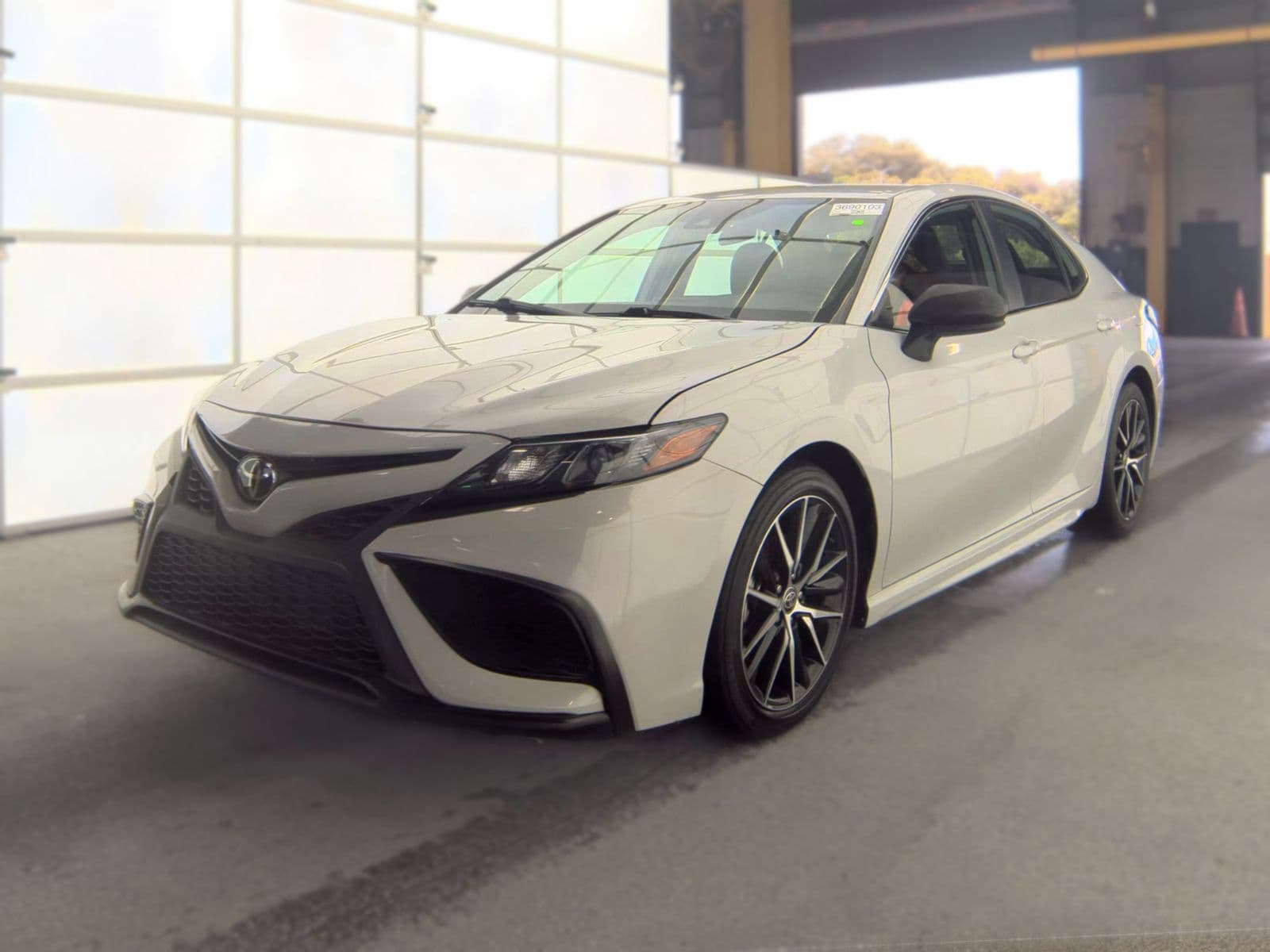 2023 TOYOTA CAMRY SE 1
