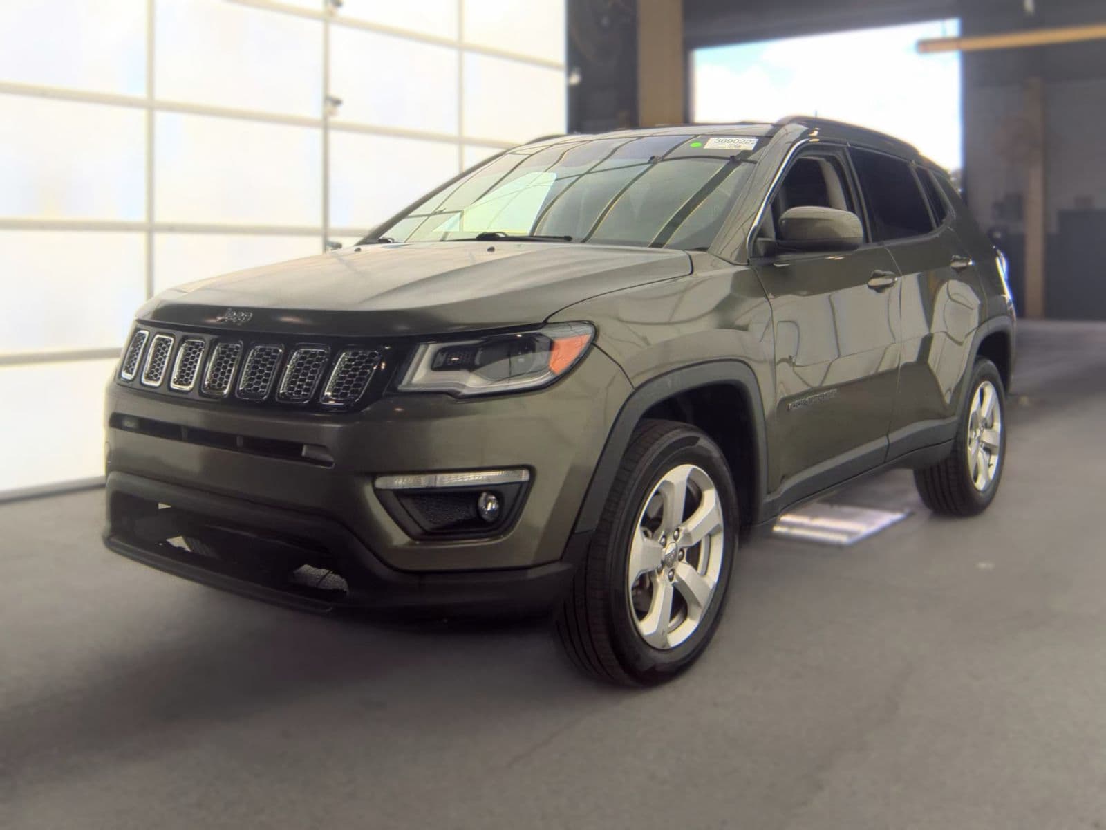 2019 JEEP COMPASS Latitude 1