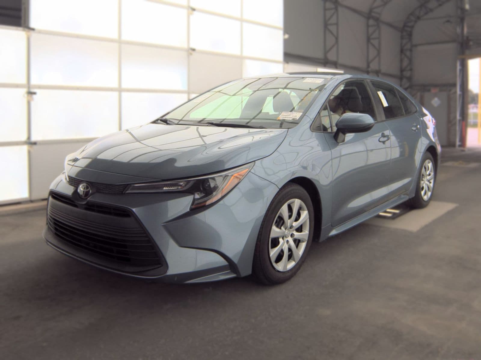 2023 TOYOTA COROLLA LE 1