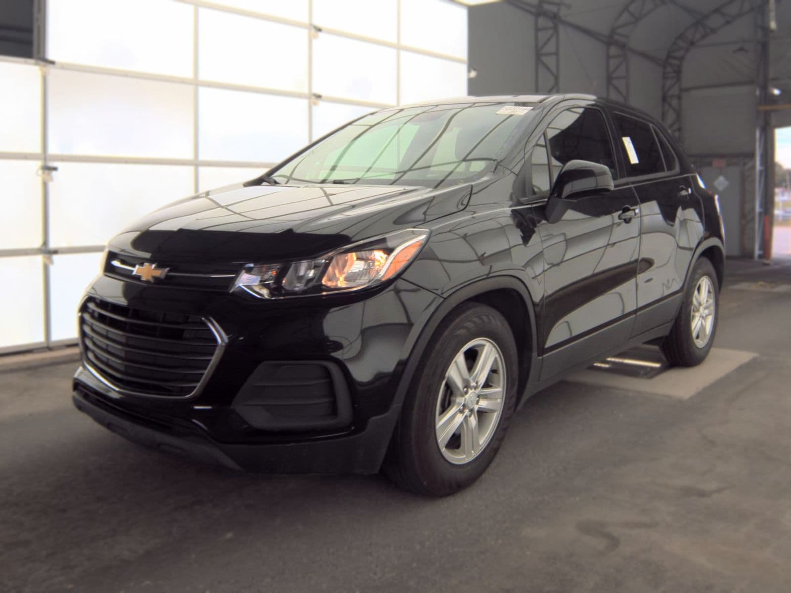 2020 CHEVROLET TRAX LS 1