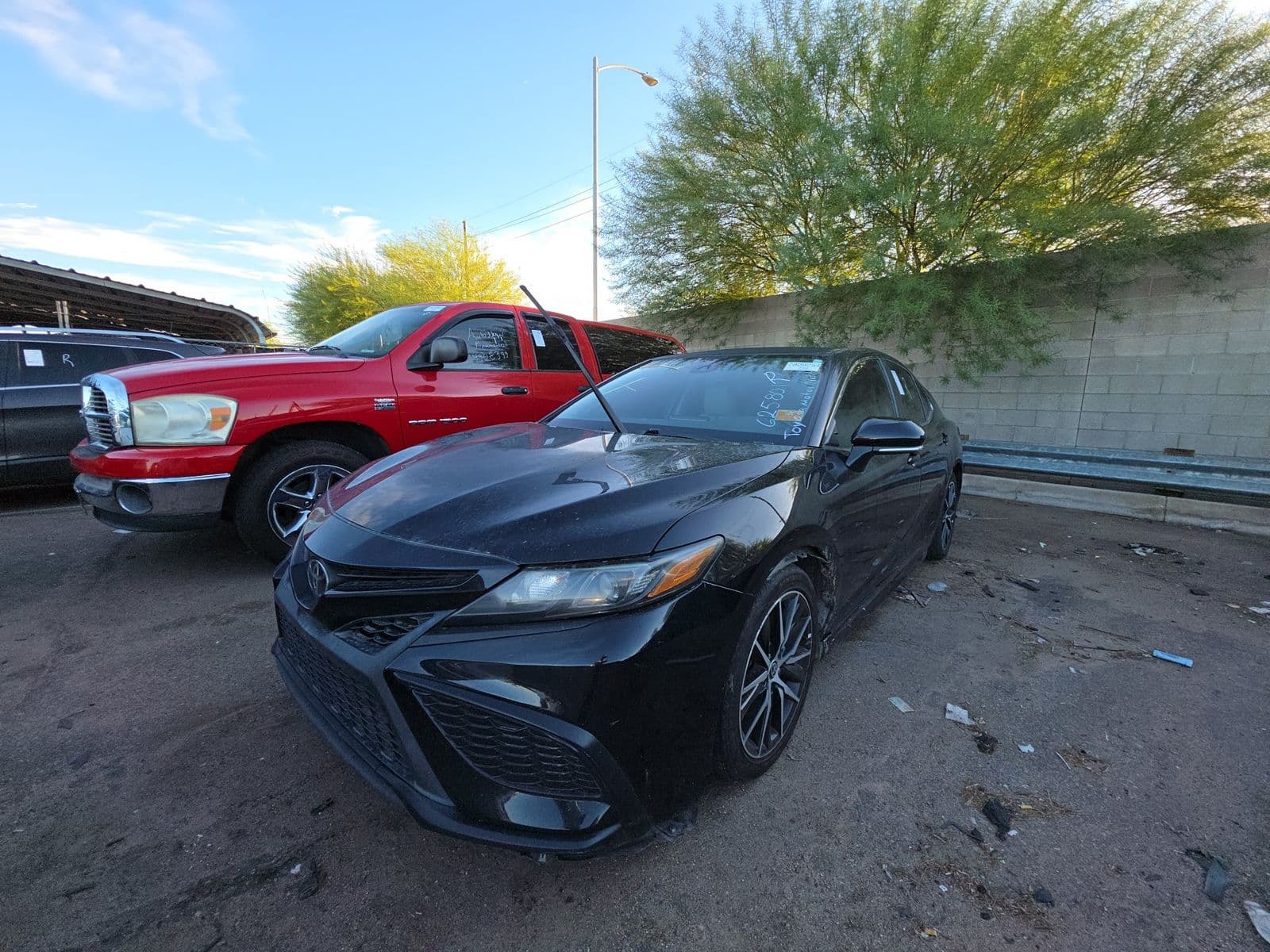 2022 TOYOTA CAMRY SE