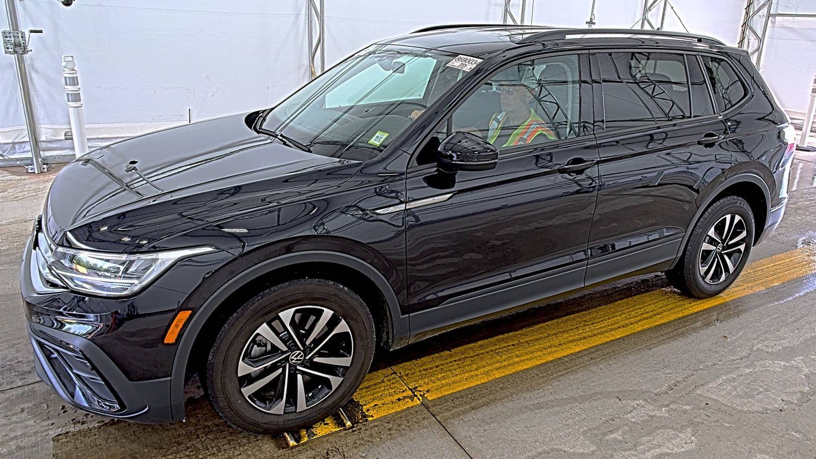 2023 VOLKSWAGEN TIGUAN 2.0T S