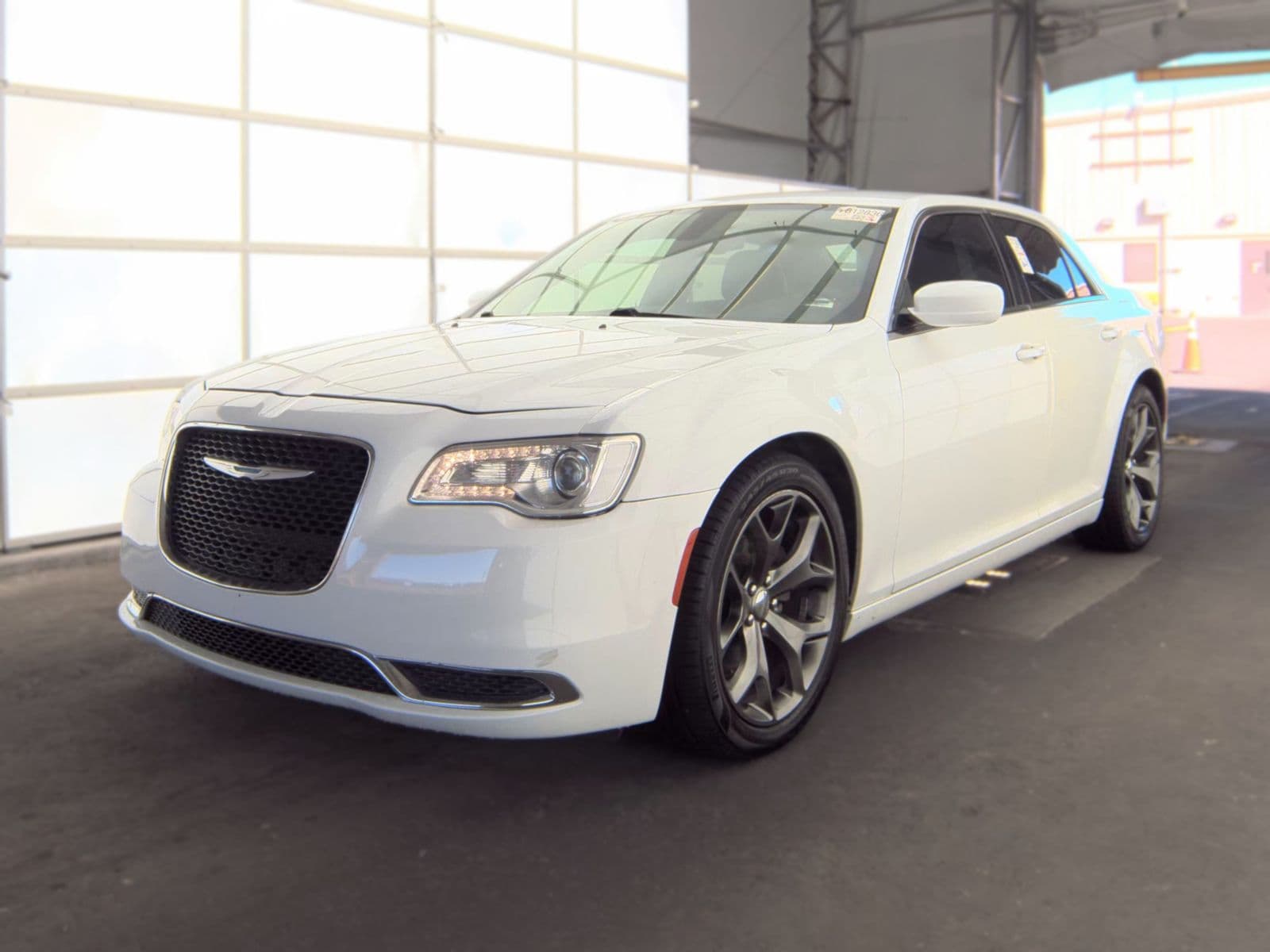 2018 CHRYSLER 300 TOURING L