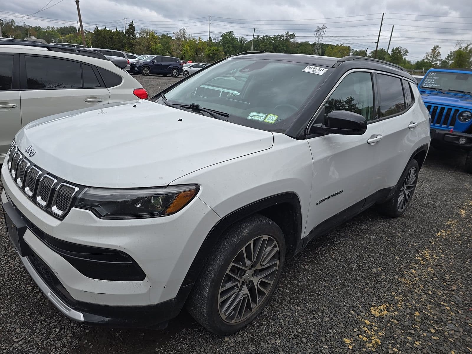 2022 JEEP COMPASS Limited 1