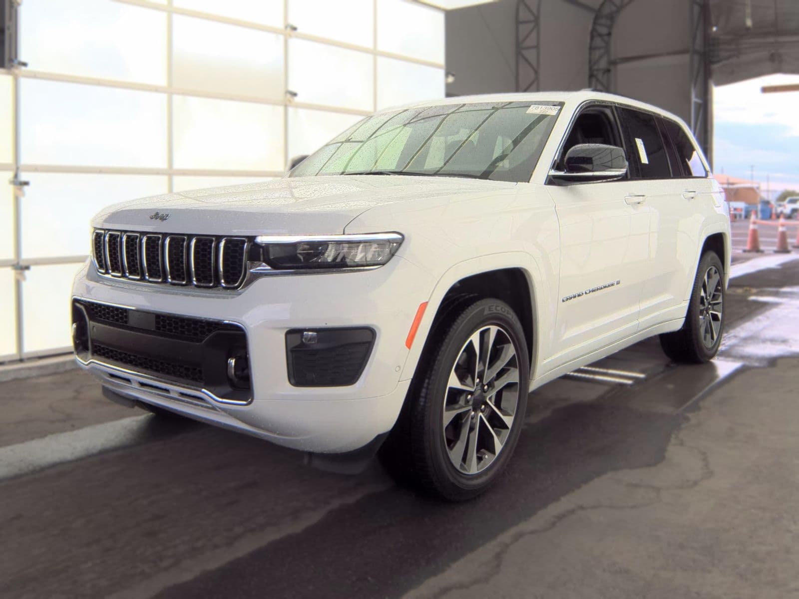 2023 JEEP GRAND CHEROKEE Overland