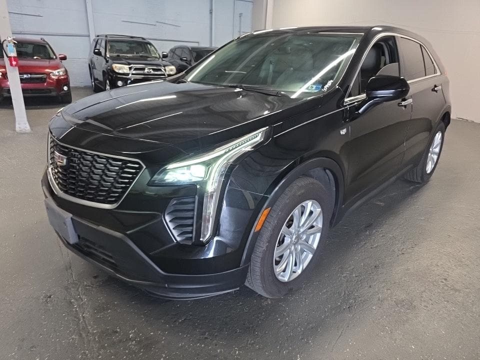 2019 CADILLAC XT4 Luxury 1