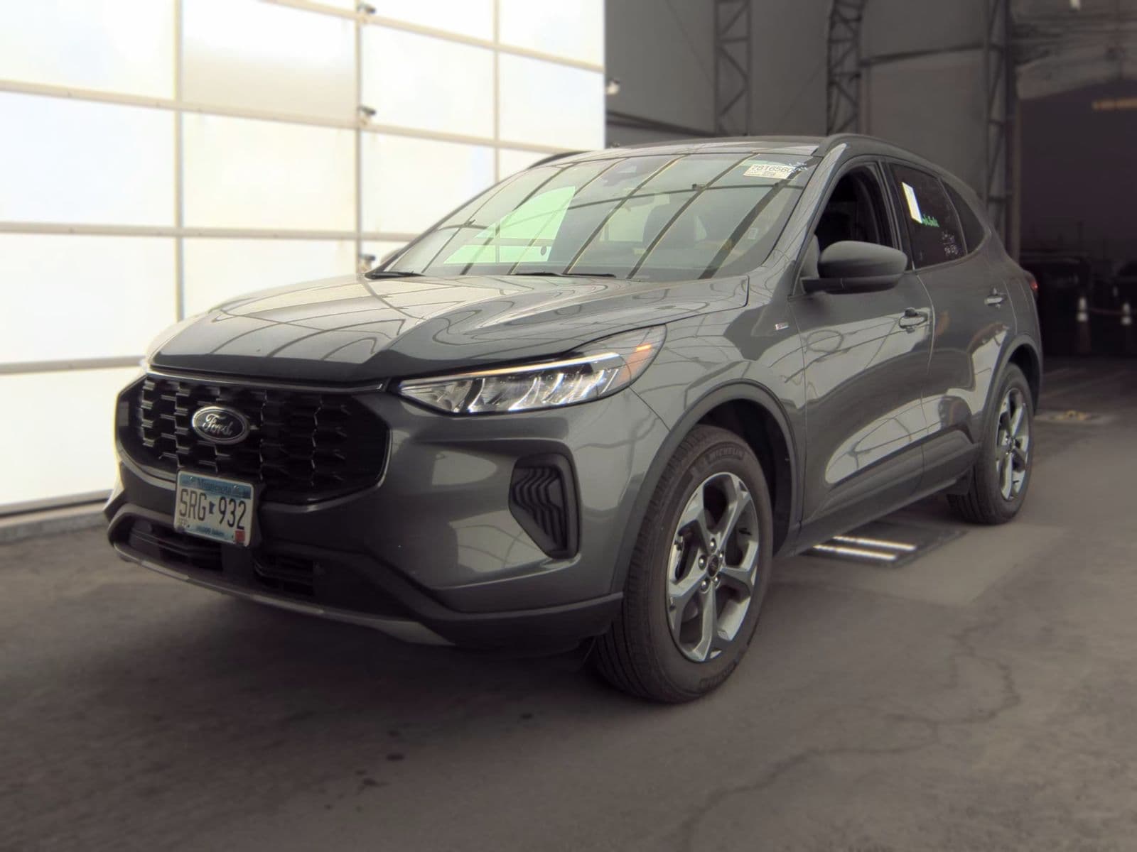 2025 FORD ESCAPE ST-Line 1