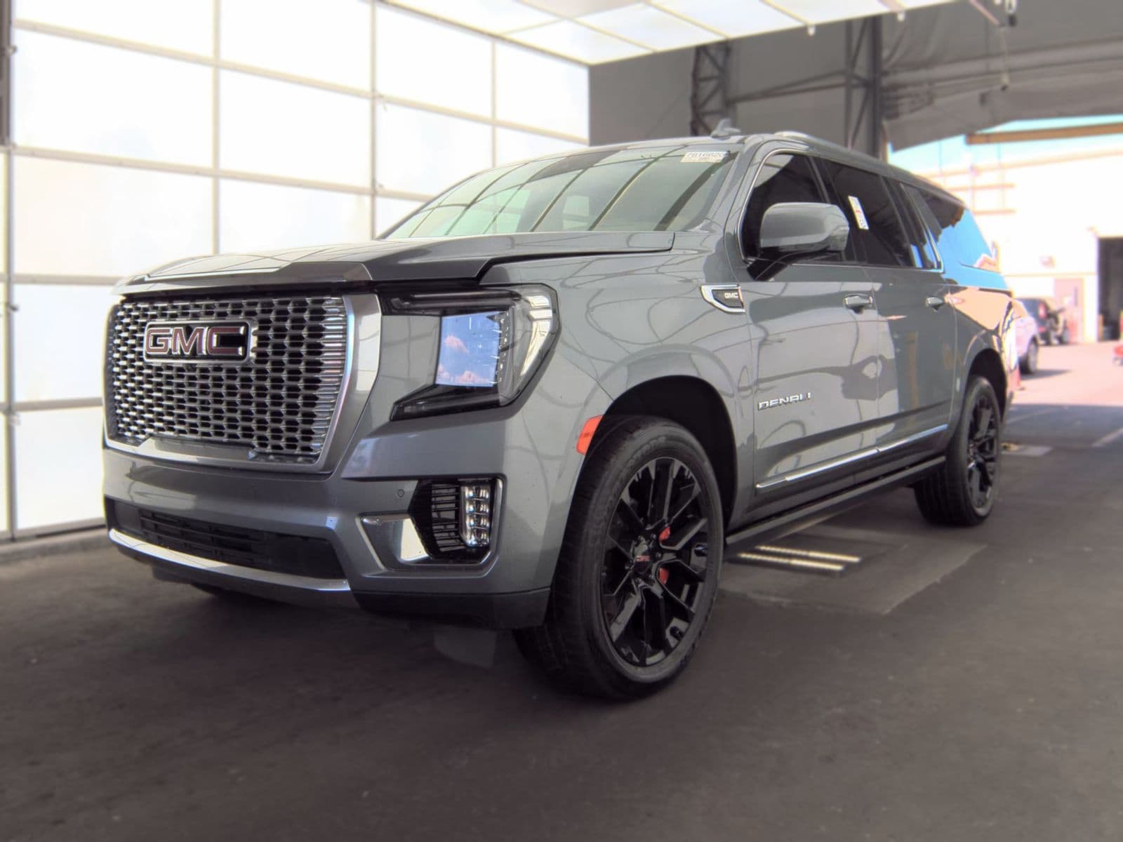 2022 GMC YUKON XL Denali
