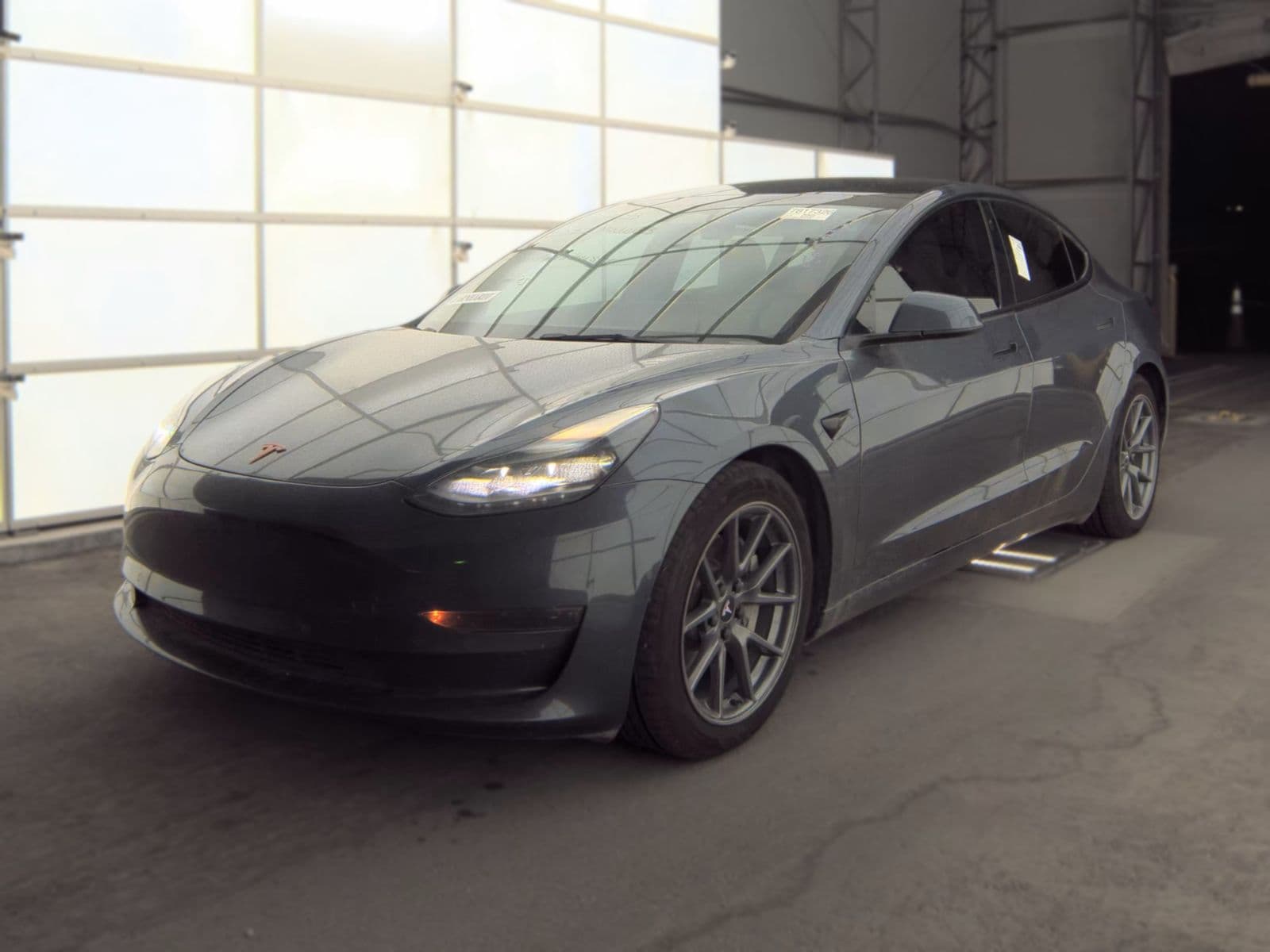 2022 TESLA MODEL 3 STANDARD Range