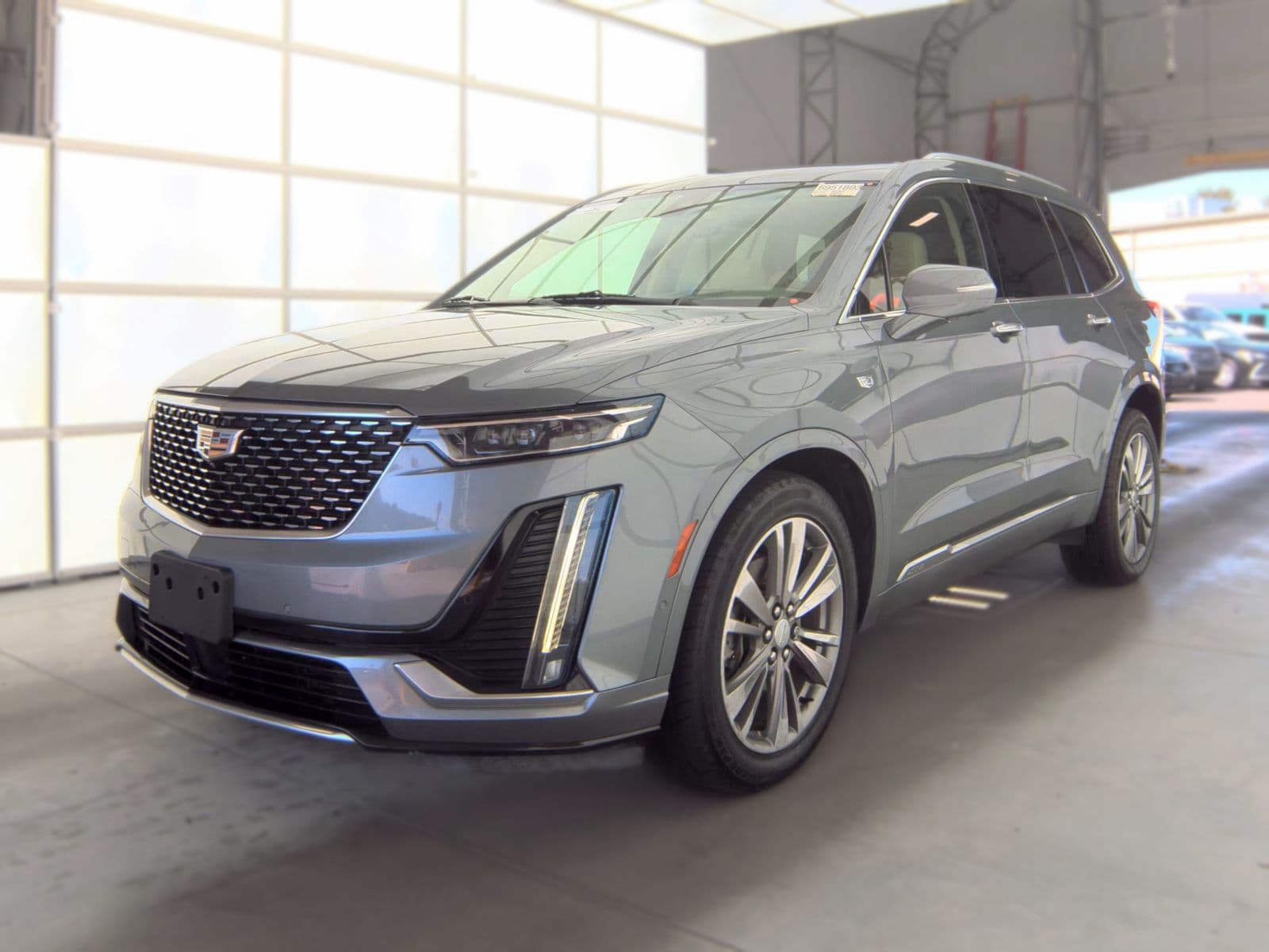 2022 CADILLAC XT6 PREMIUM Luxury 1