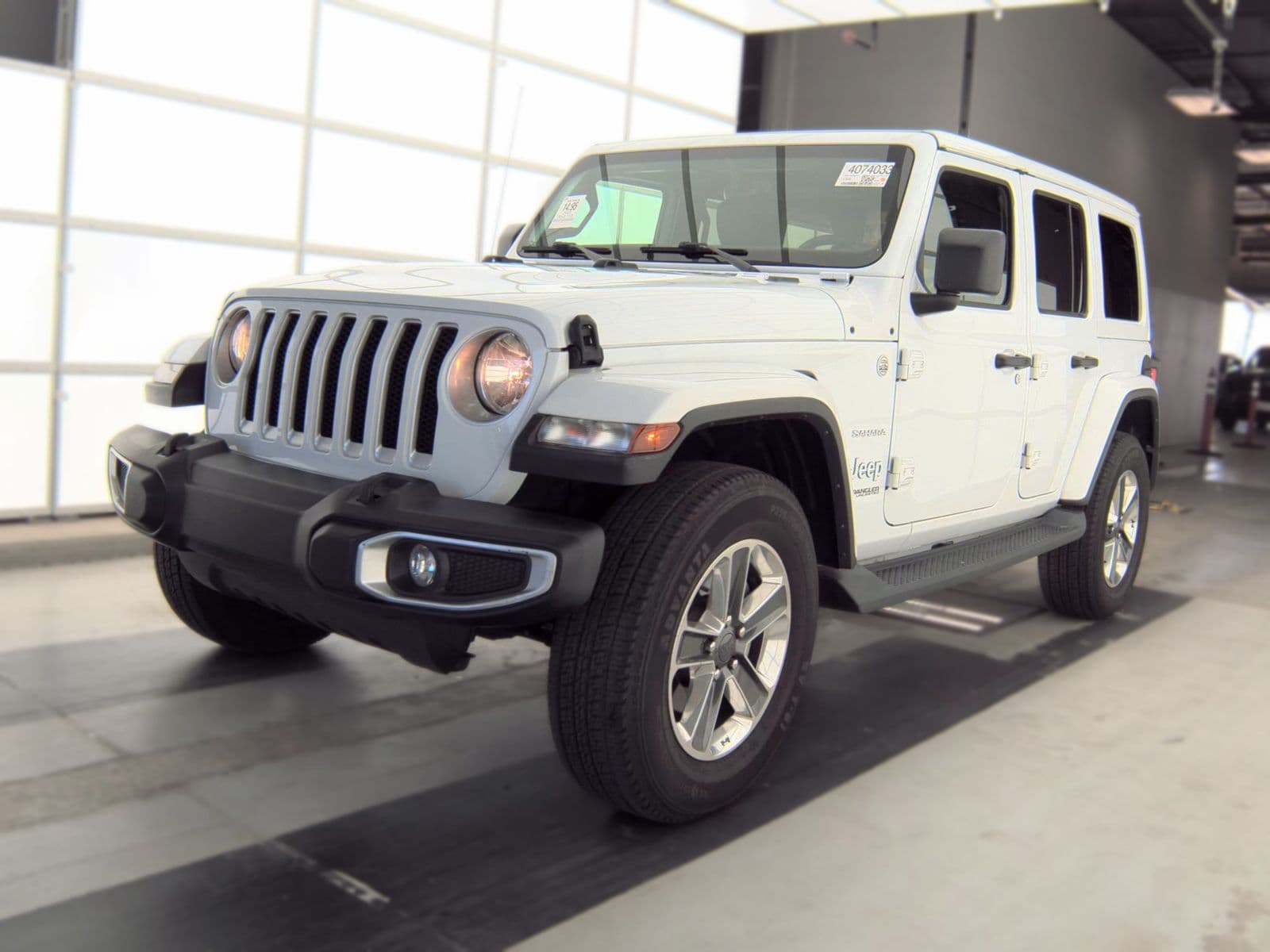 2022 JEEP WRANGLER UNLIMITED Sahara