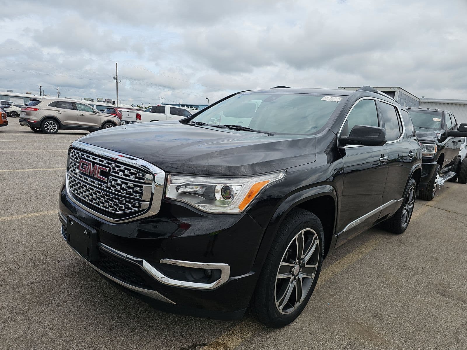2018 GMC ACADIA Denali
