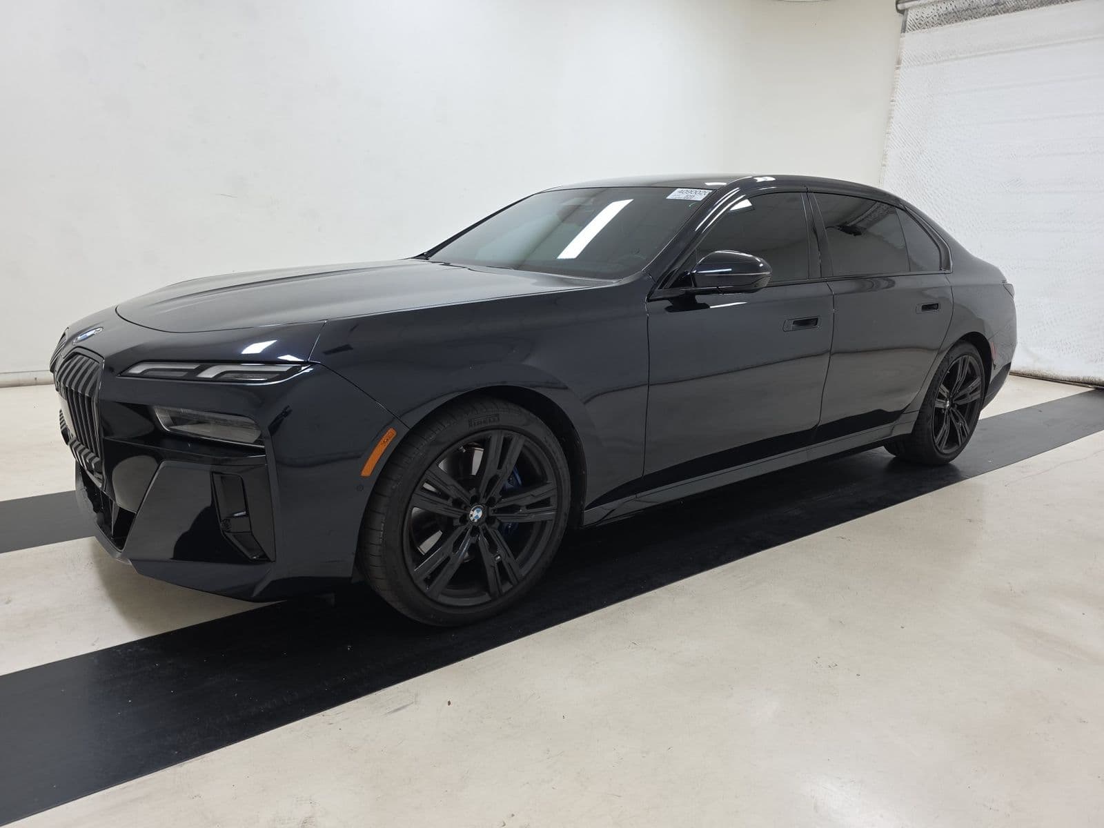 2023 BMW 7 SERIES 740i