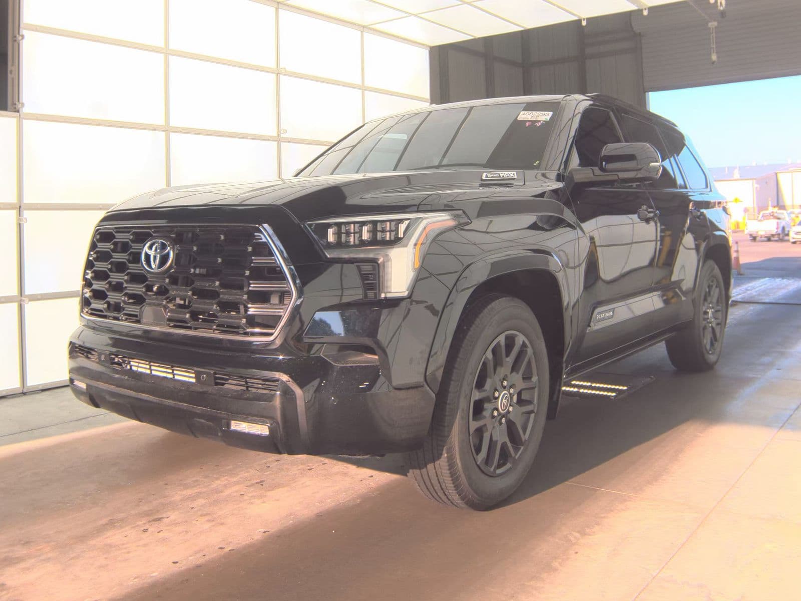 2023 TOYOTA SEQUOIA Platinum