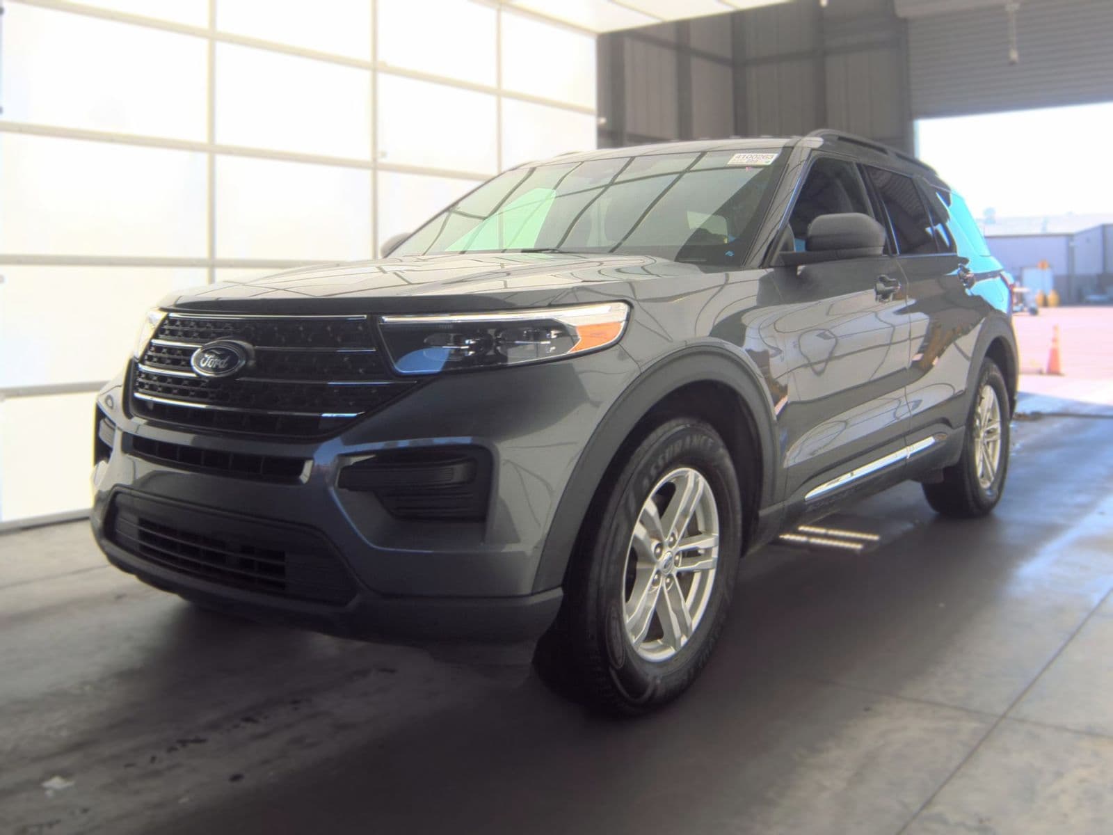 2023 FORD EXPLORER XLT 1