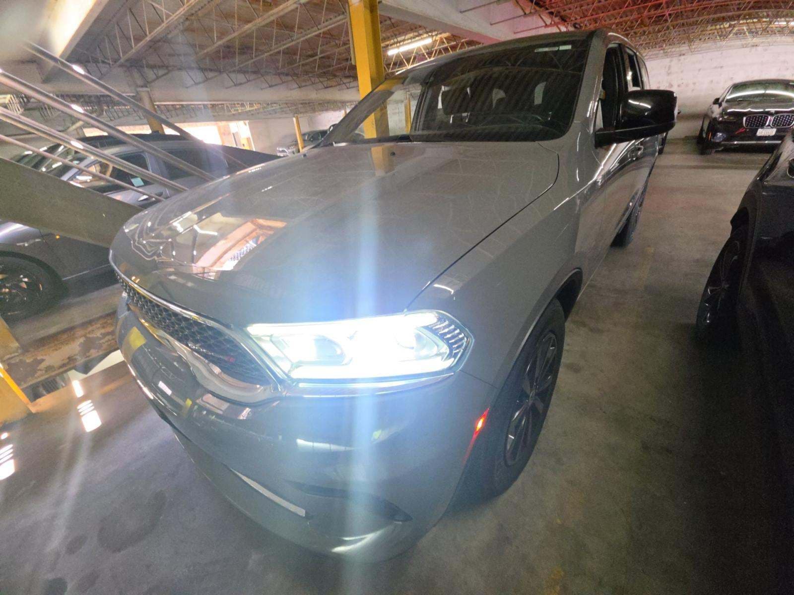 2023 DODGE DURANGO SXT LAUNCH Edition