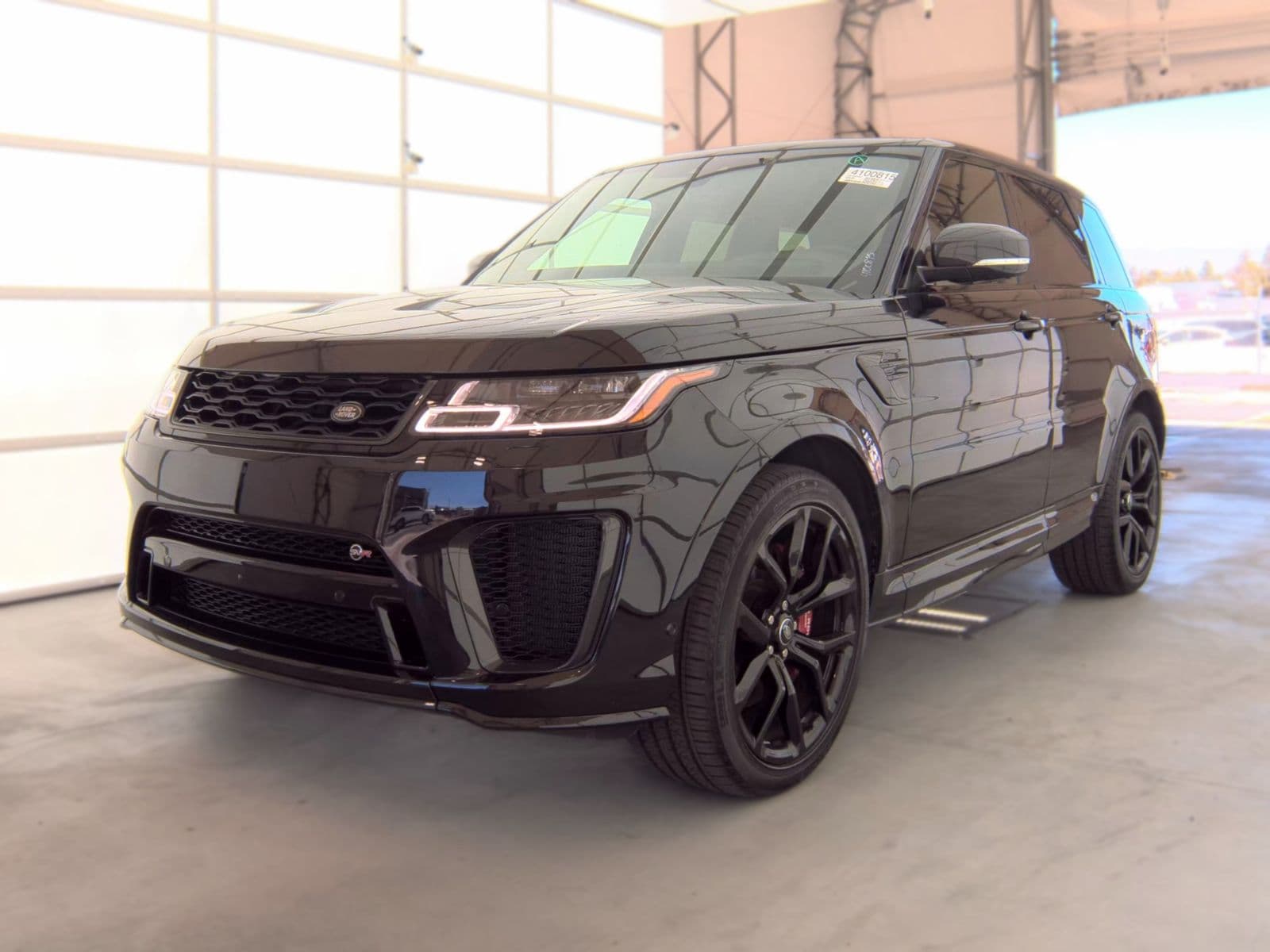 2022 LAND ROVER RANGE ROVER SPORT SVR