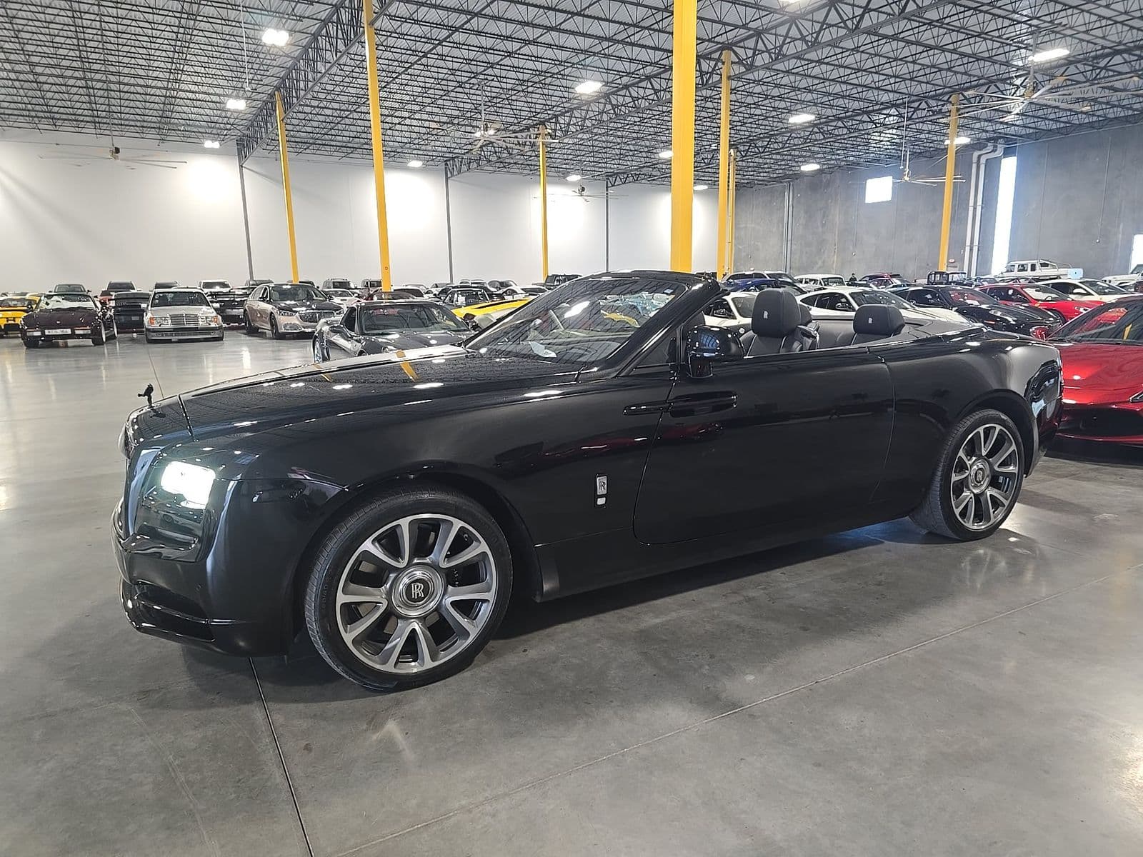 2018 ROLLS-ROYCE DAWN Base