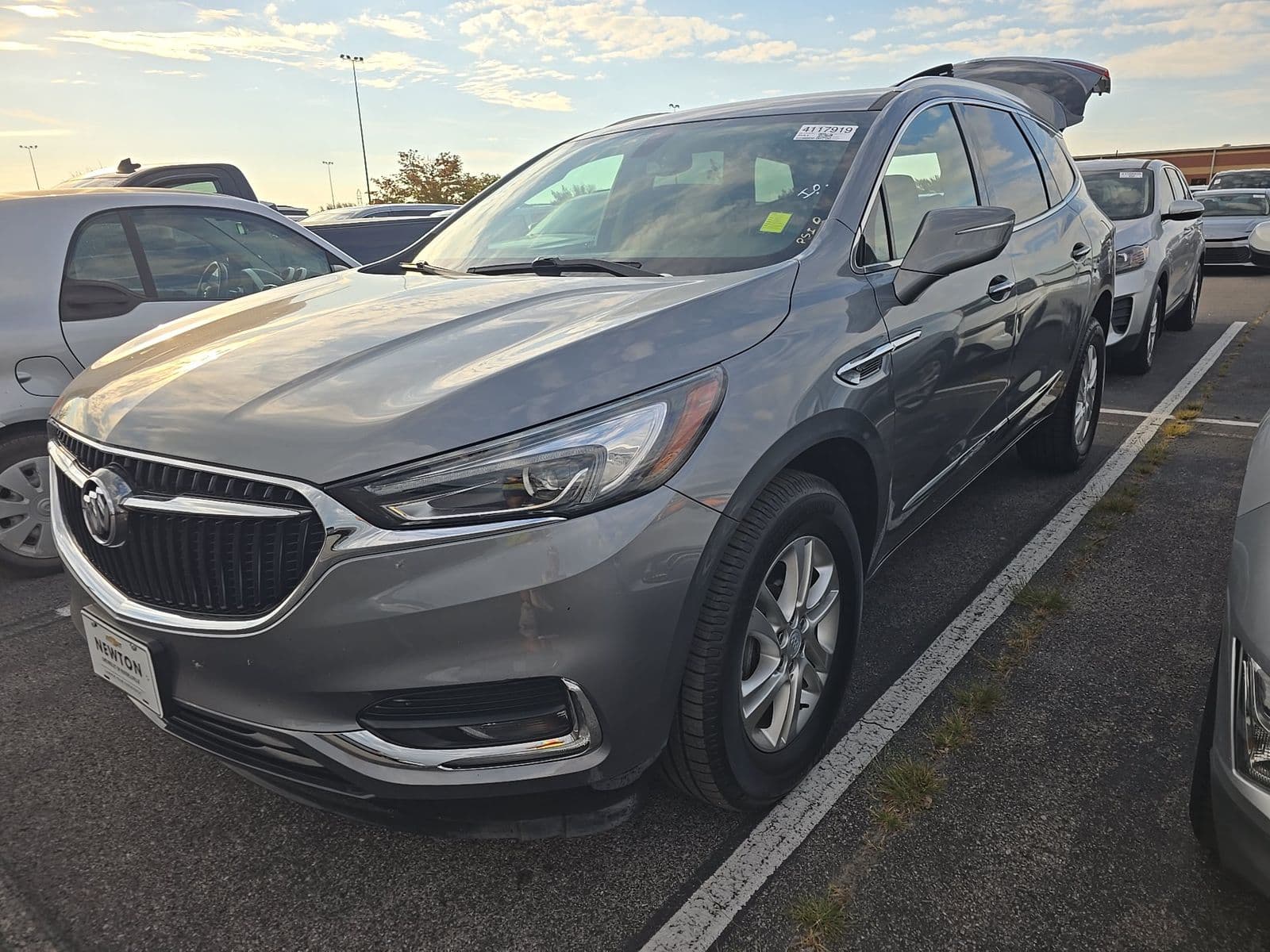 2019 BUICK ENCLAVE Essence 1