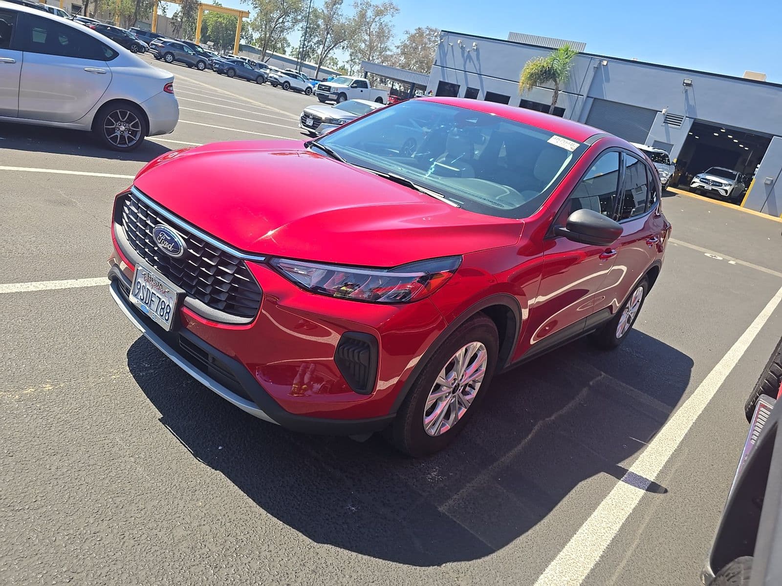 2025 FORD ESCAPE Active
