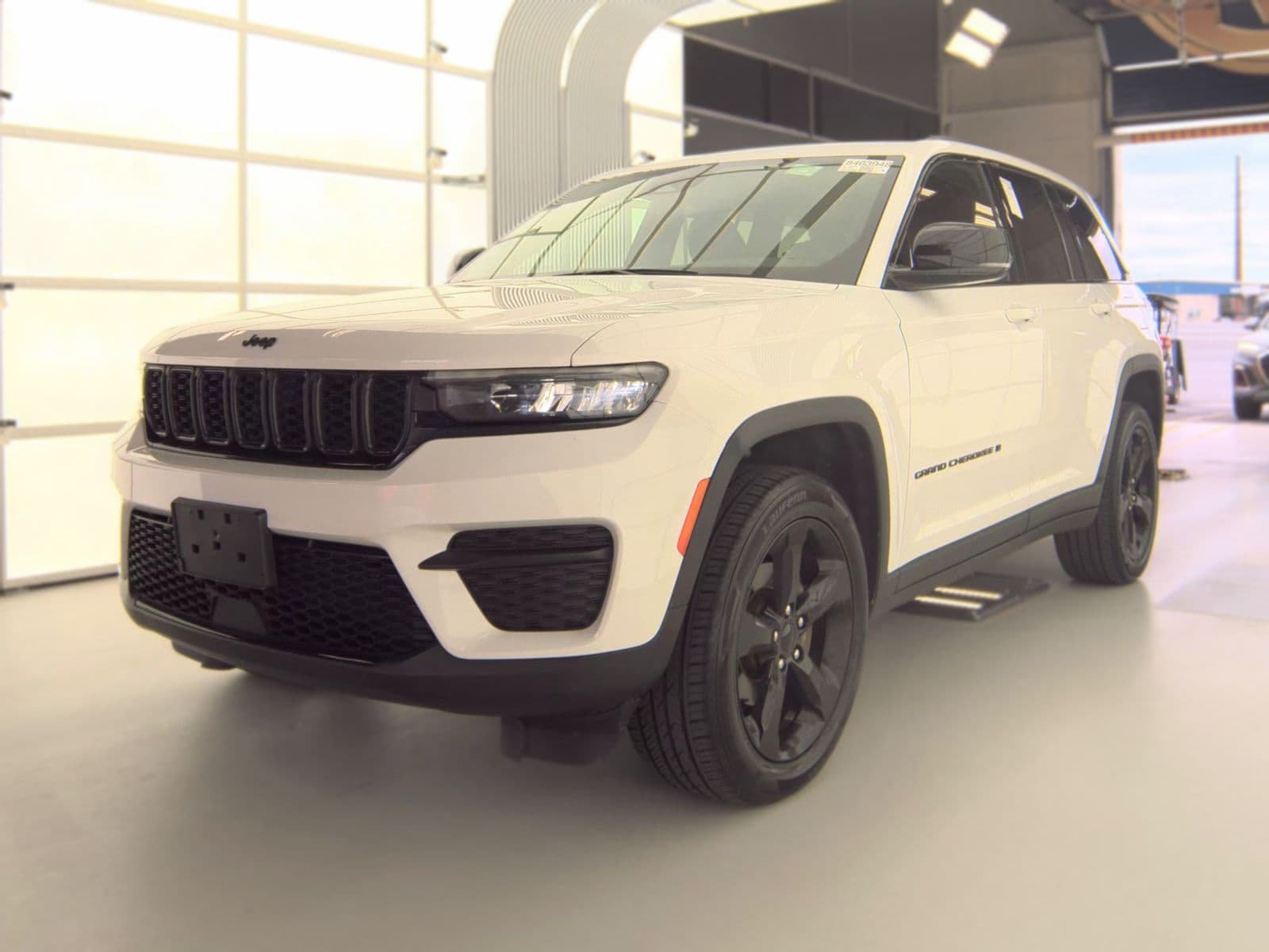 2023 JEEP GRAND CHEROKEE Altitude