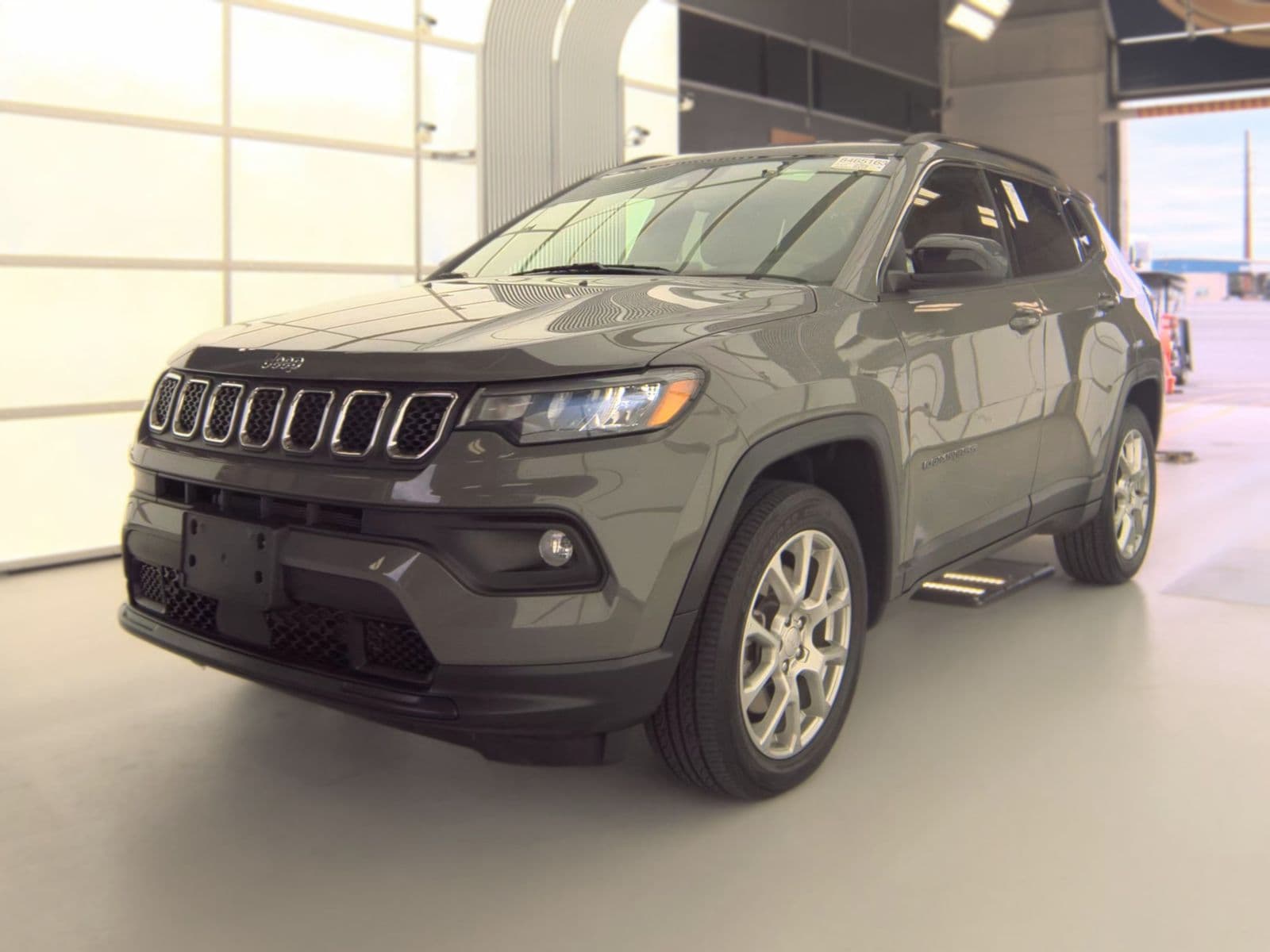 2023 JEEP COMPASS LATITUDE Lux