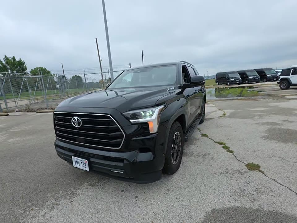 2026 TOYOTA SEQUOIA SR5