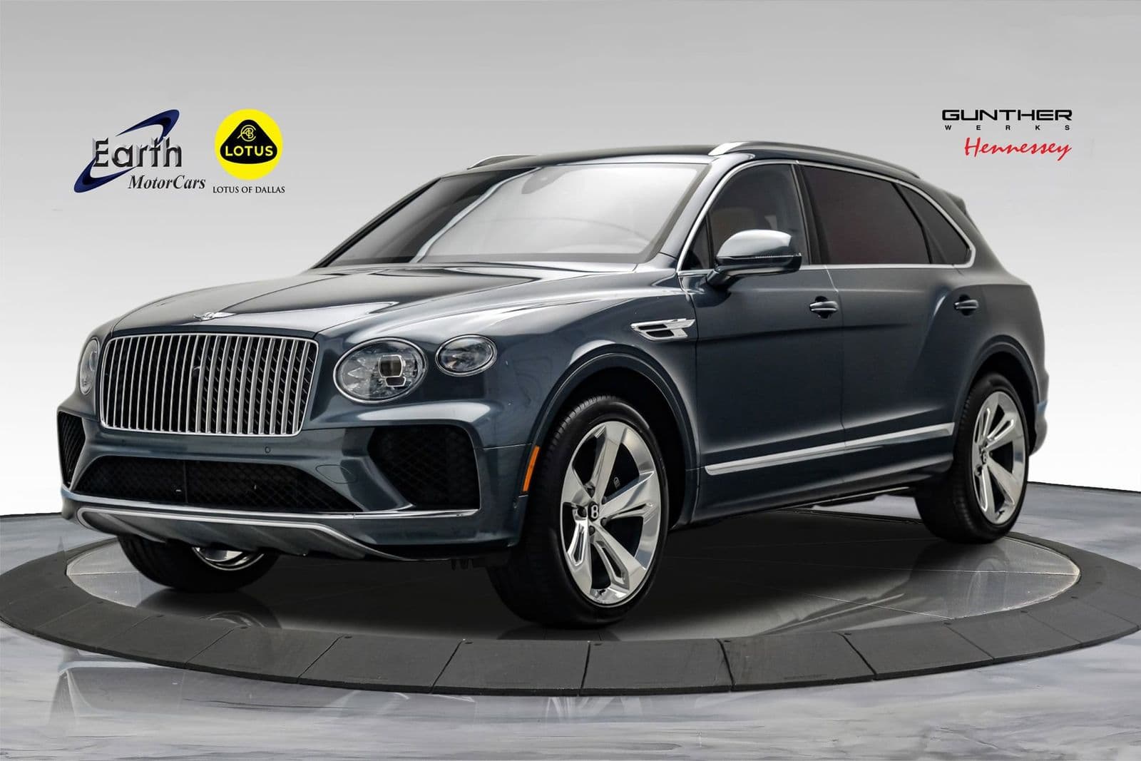 2023 BENTLEY BENTAYGA EWB Base