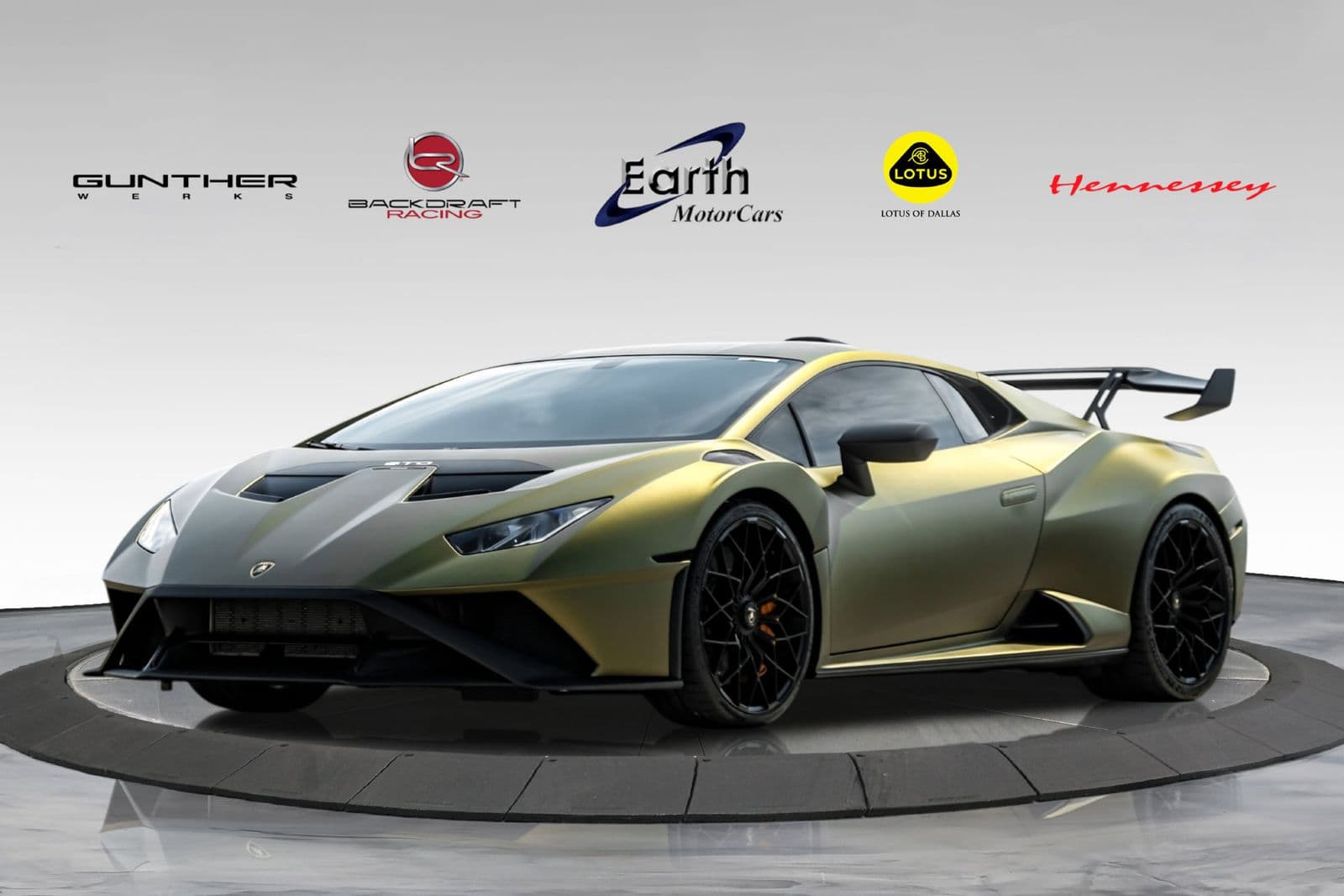 2022 LAMBORGHINI HURACAN STO
