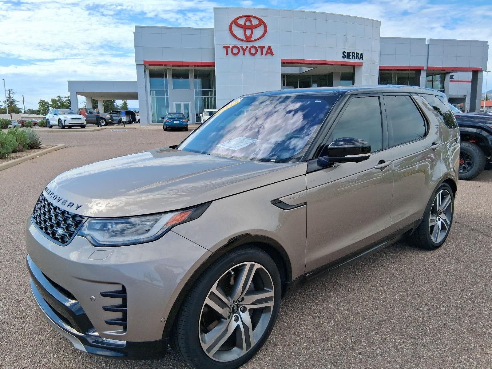 2021 LAND ROVER DISCOVERY HSE R-Dynamic