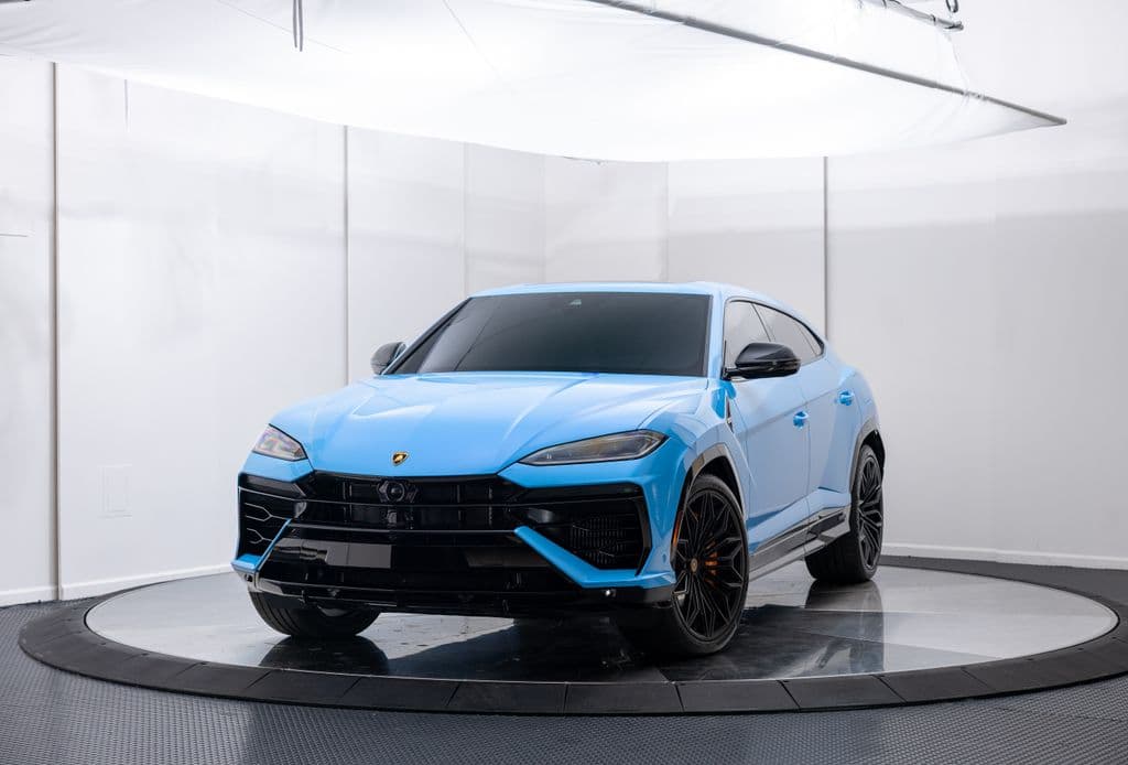 2025 LAMBORGHINI URUS PLUG-IN HYBRID SE