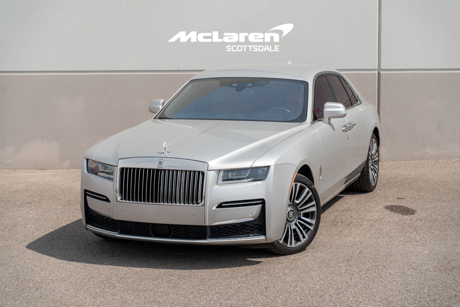 2021 ROLLS-ROYCE GHOST Base