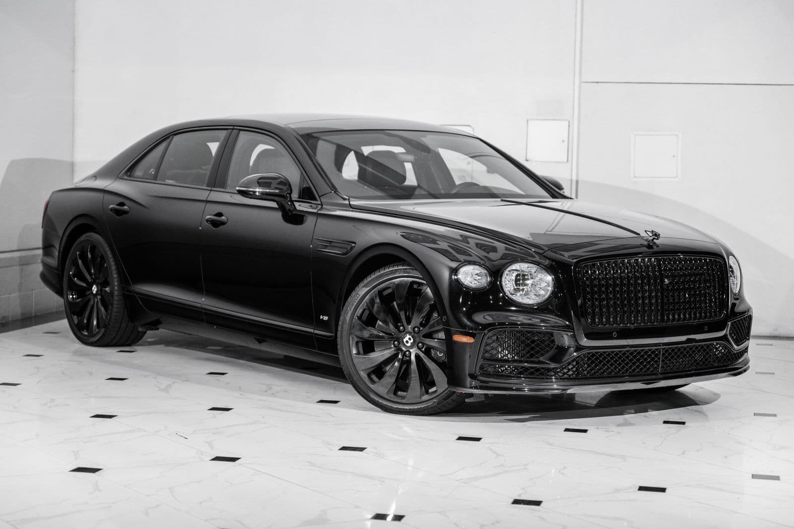 2022 BENTLEY FLYING SPUR V8