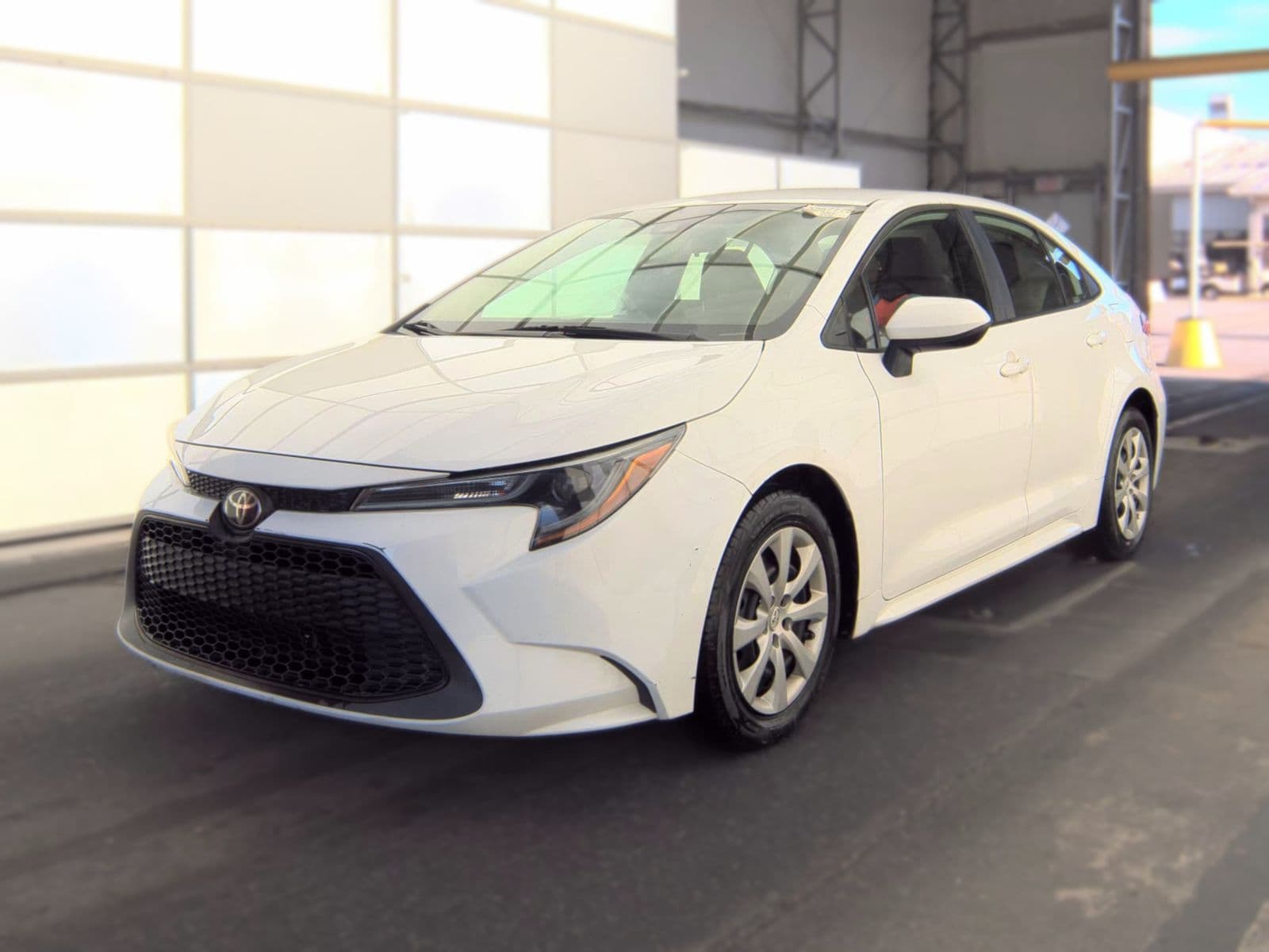 2021 TOYOTA COROLLA LE 1