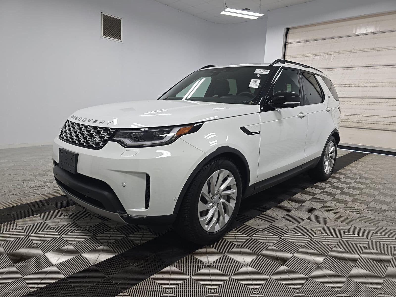 2025 LAND ROVER DISCOVERY S