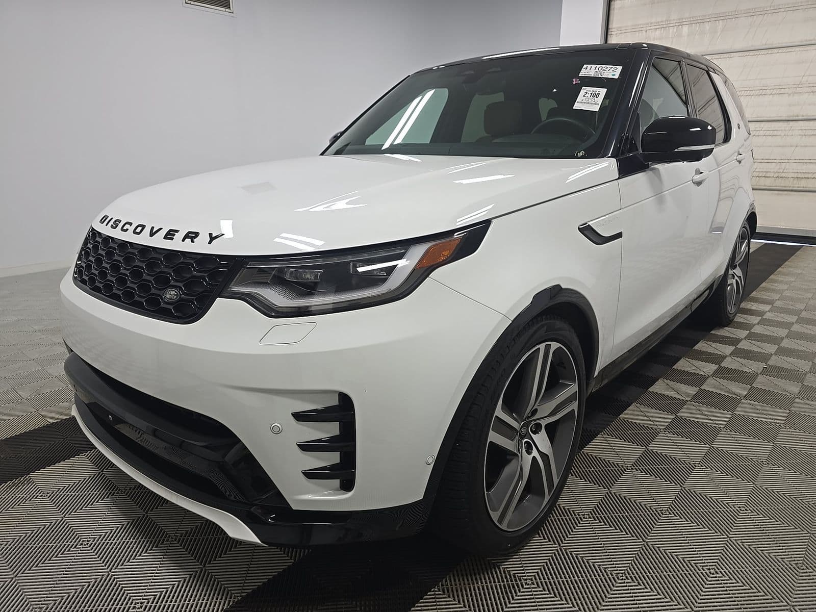 2024 LAND ROVER DISCOVERY DYNAMIC SE