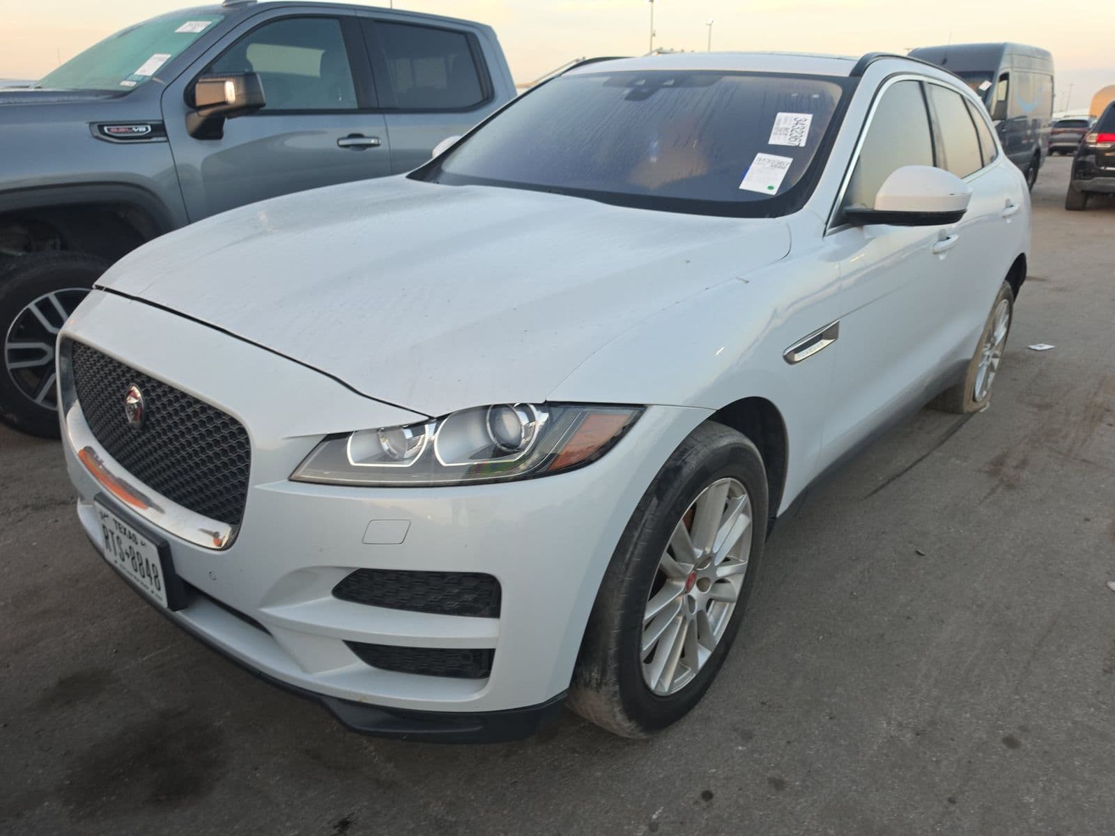 2018 JAGUAR F-PACE 25T Prestige