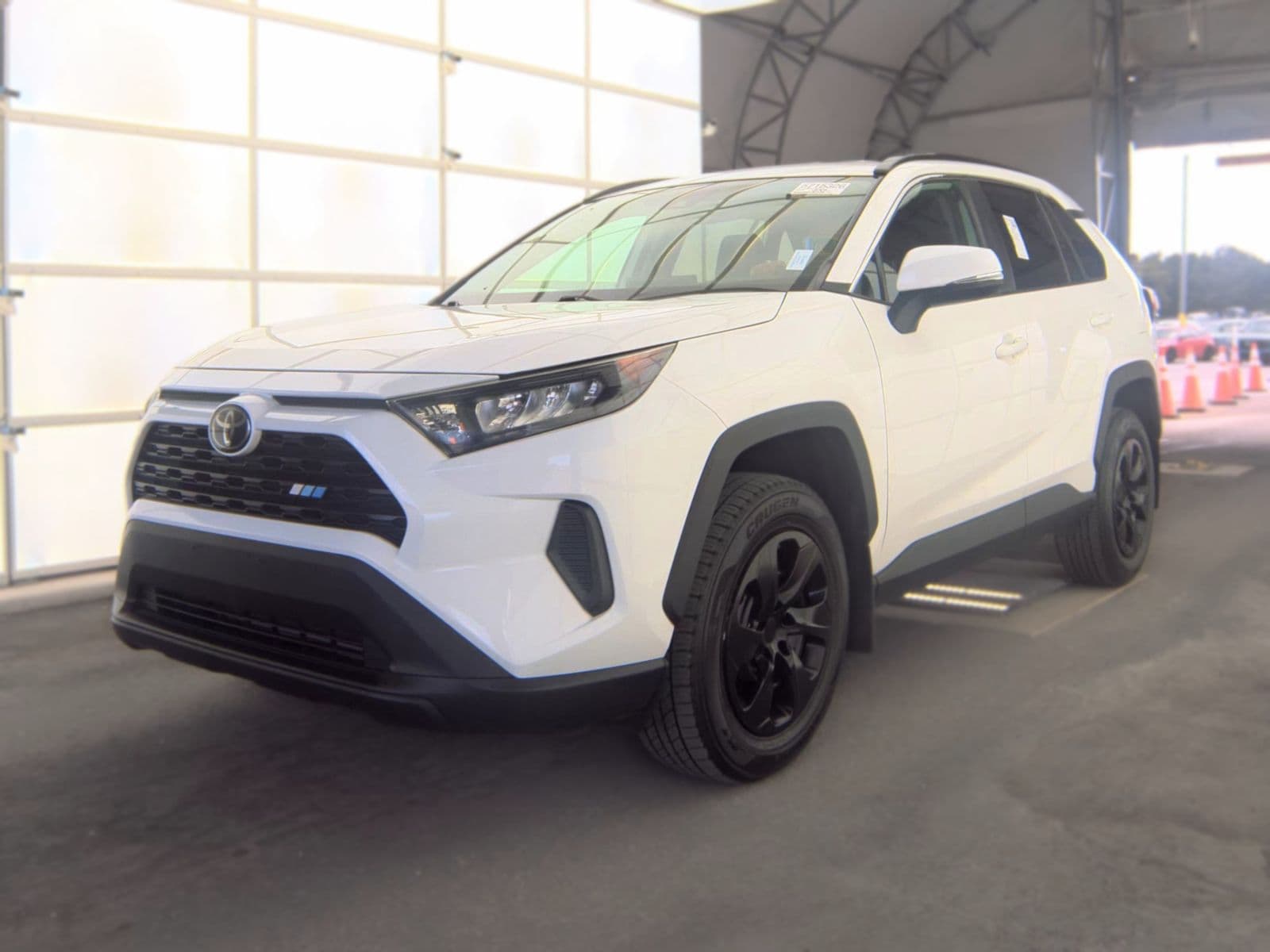 2019 TOYOTA RAV4 LE