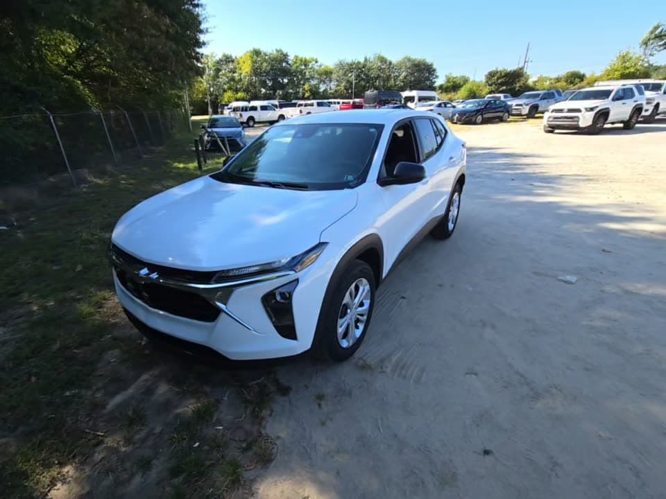 2026 CHEVROLET TRAX LS 1