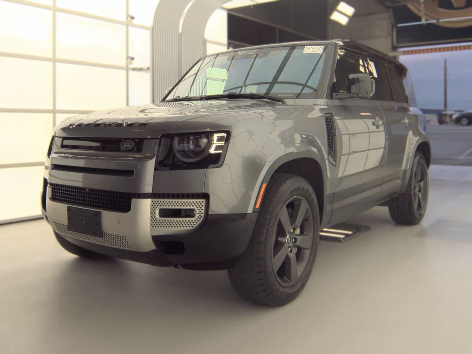 2022 LAND ROVER DEFENDER 110 SE