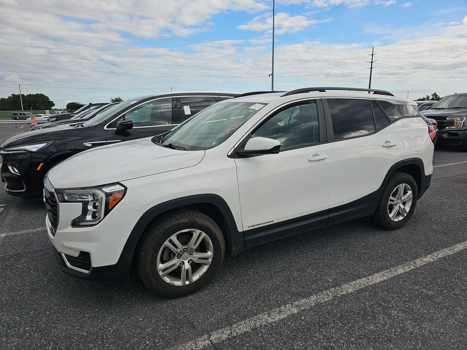 2022 GMC TERRAIN SLE