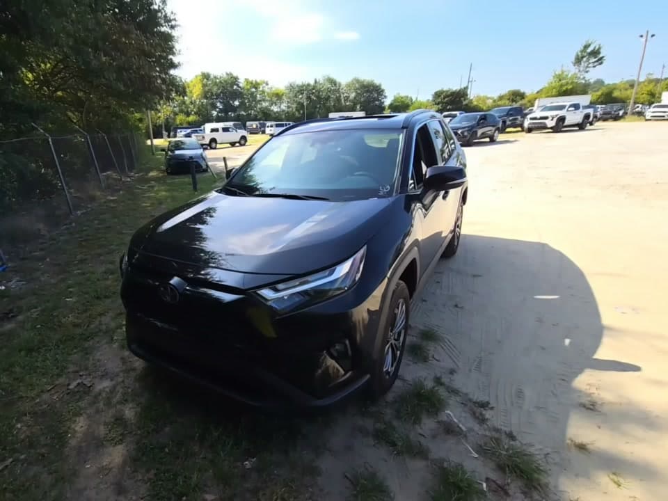 2025 TOYOTA RAV4 HYBRID XLE Premium