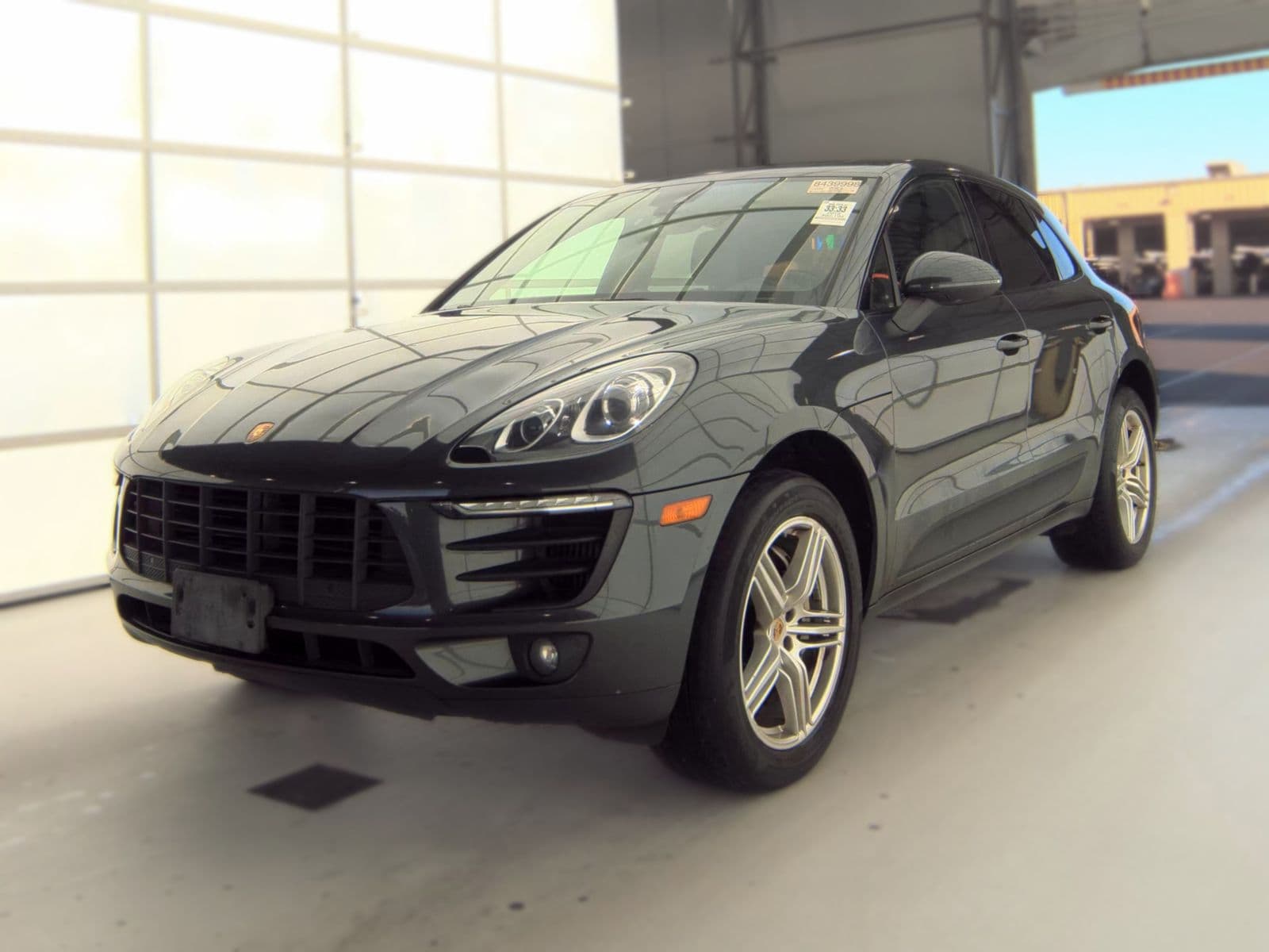 2018 PORSCHE MACAN S 1