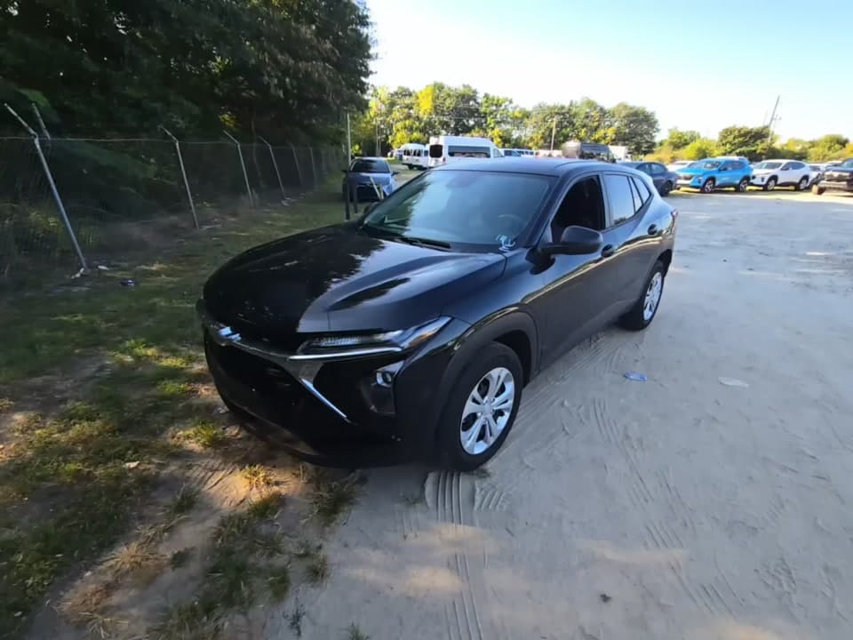 2026 CHEVROLET TRAX LS 1