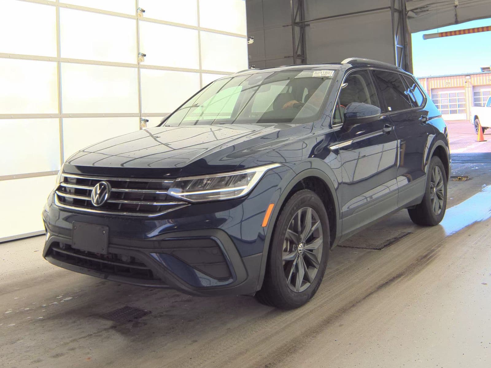 2022 VOLKSWAGEN TIGUAN 2.0T SE