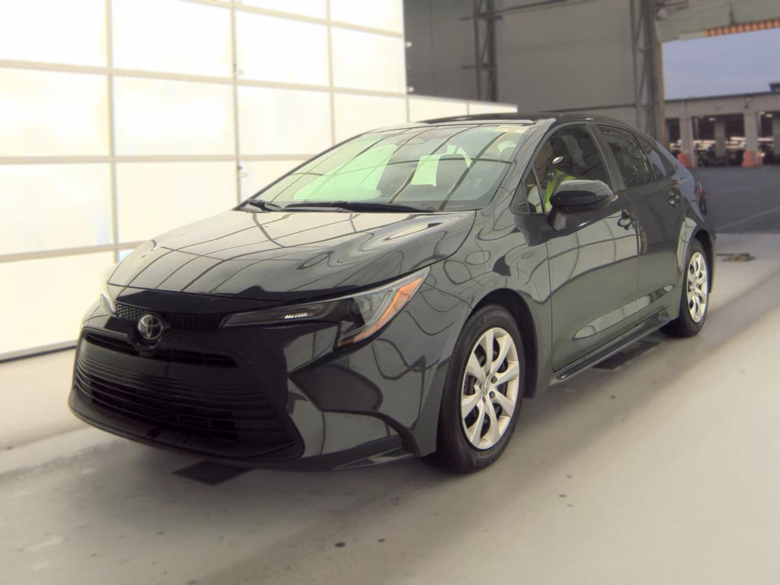 2026 TOYOTA COROLLA LE 1