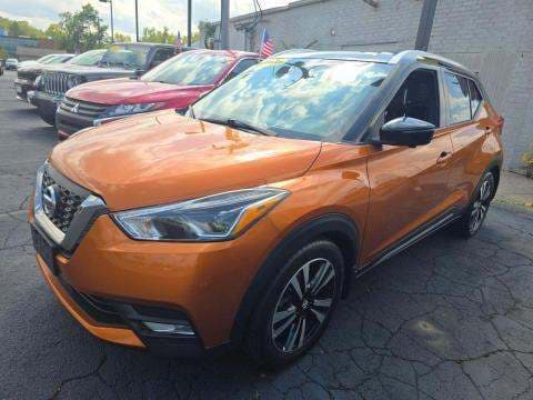 2020 NISSAN KICKS SR 1