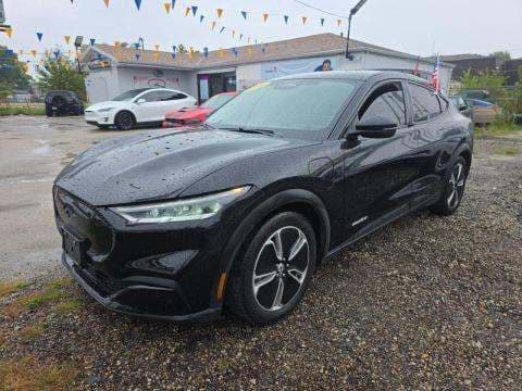 2021 FORD MUSTANG MACH-E Select 1