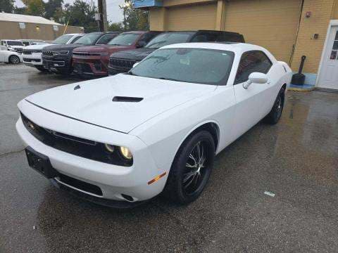2018 DODGE CHALLENGER SXT 1