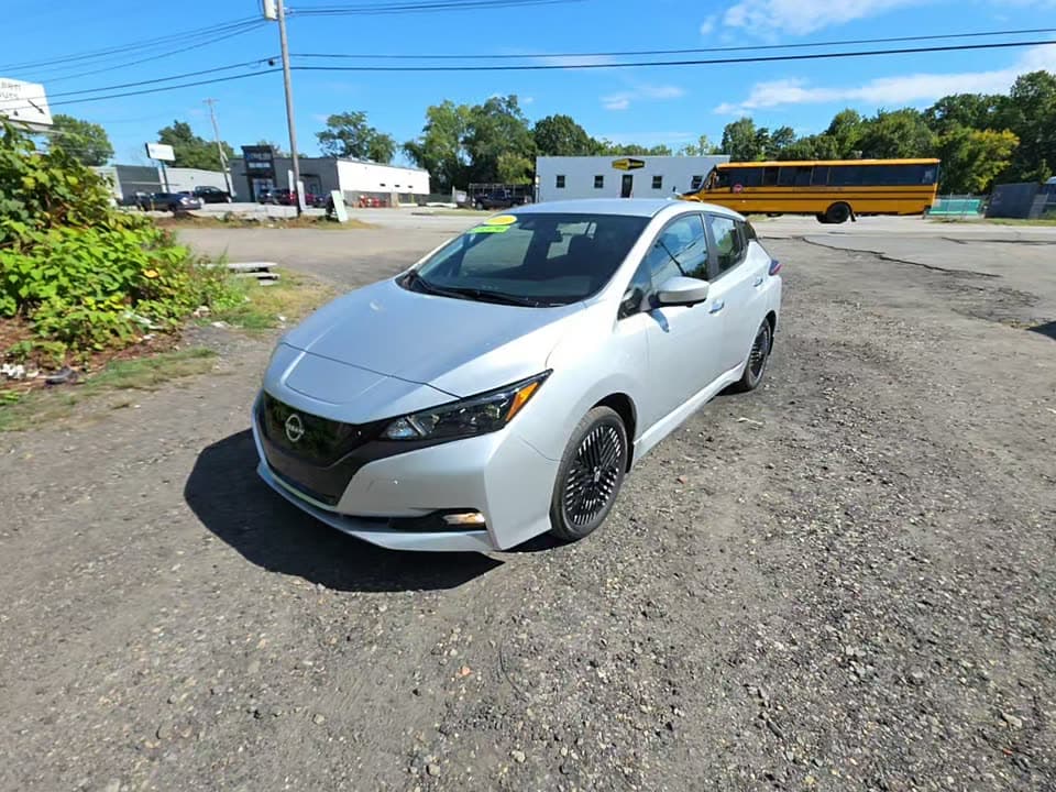 2025 NISSAN LEAF SV PLUS 1
